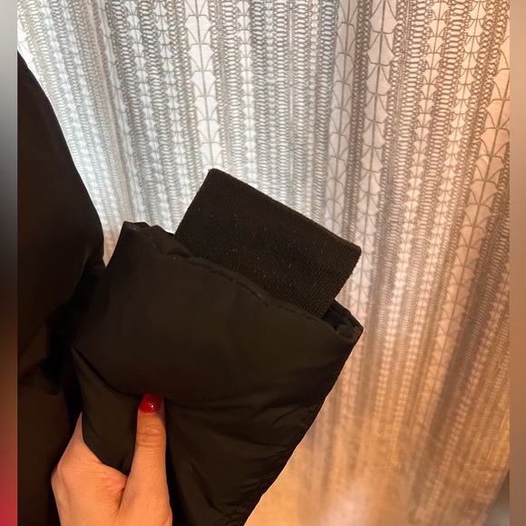 J.CREW Wintress Belted Puffer Coat in Black - Picture 2 of 8